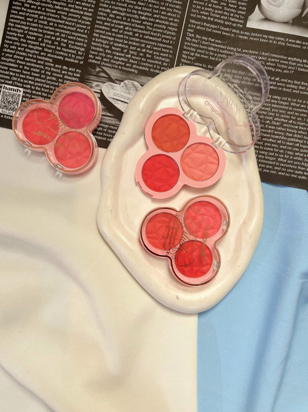 پالت رژگونه ی ۳ رنگ